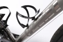 Selcof Carbon Bottle Cage Matt Black 9 Selcof Carbon Bottle Cage Matt Black -GearNest Sale Store BOSEPCEMBK P3