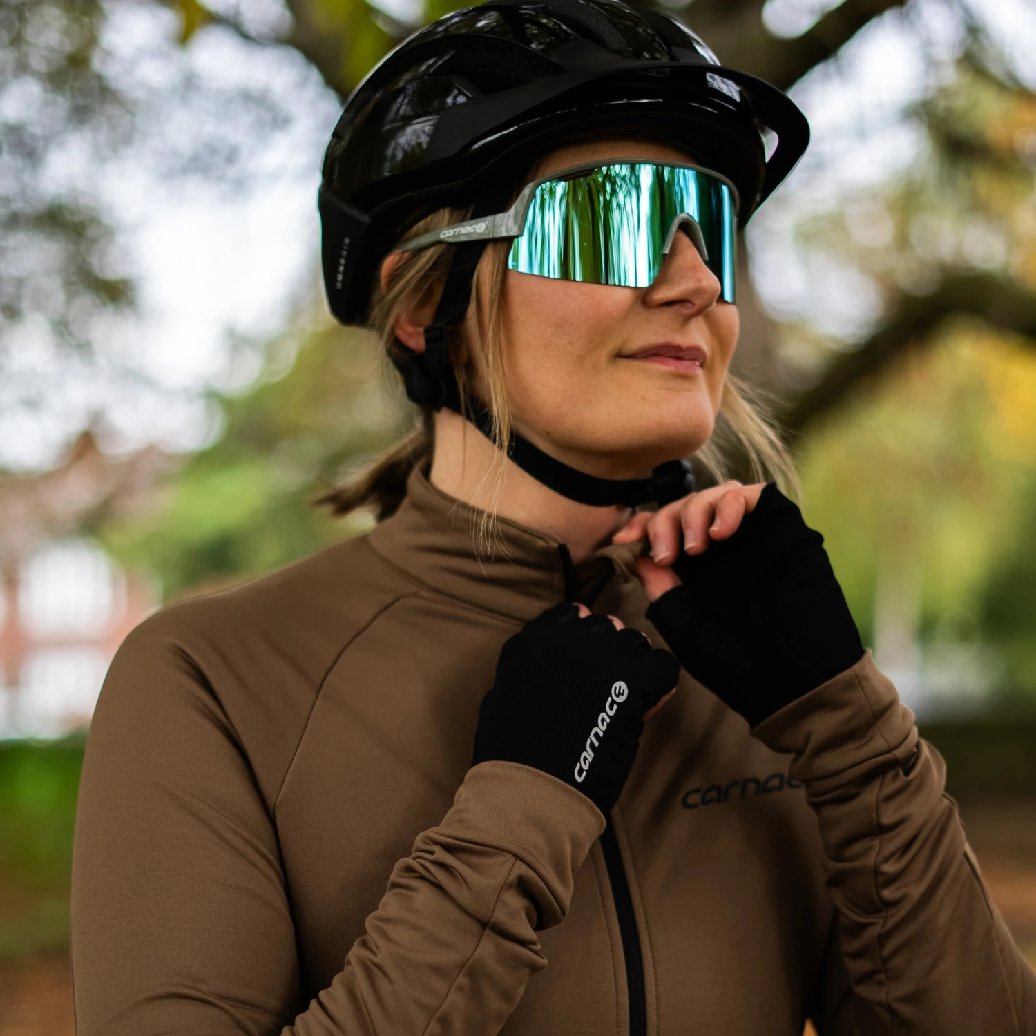 Carnac Women's Sand Long Sleeve Cycling Jersey 5 Carnac Women's Sand Long Sleeve Cycling Jersey - Image 3